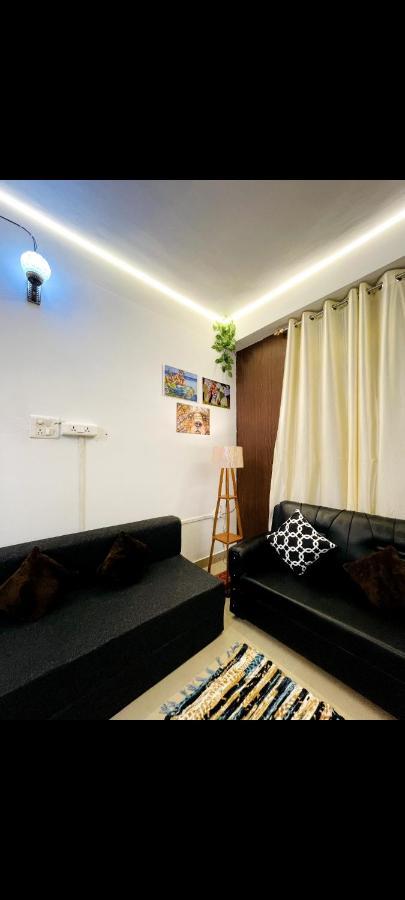 Appartement Panah . à Guwahati Extérieur photo